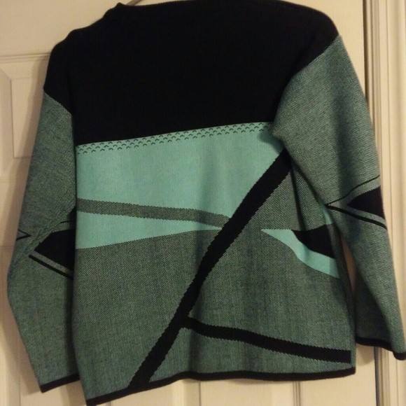 Sweater - Picture 2 of 2